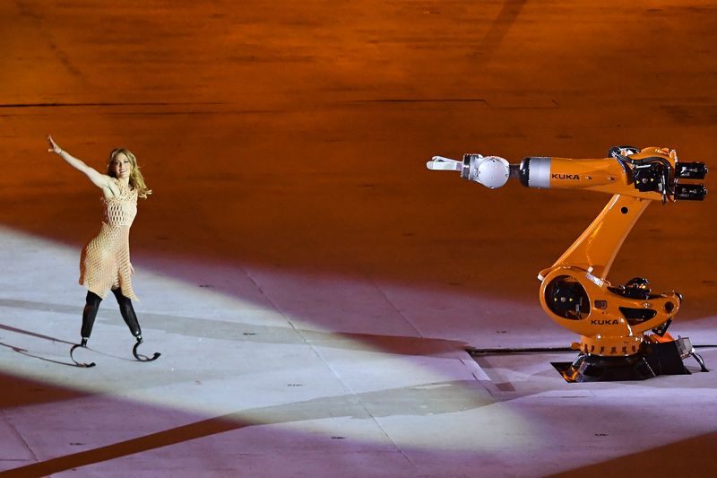 リオ　パラリンピック　開会式　ロボット　ダンス