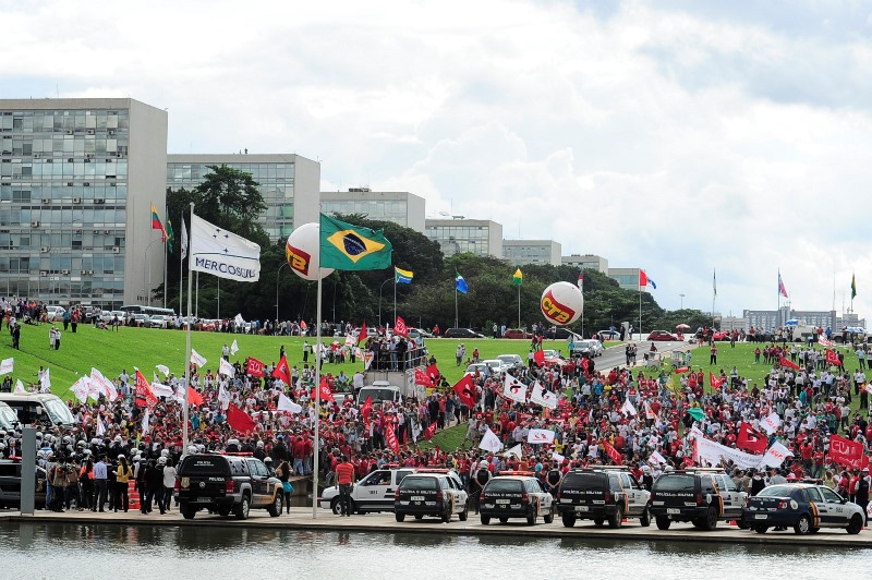 ブラジリアのデモ