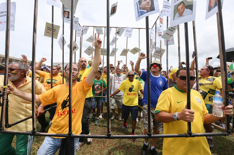 抗議デモ　ブラジリア